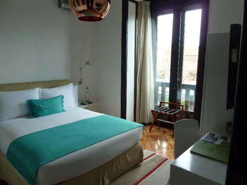 Aubrey Boutique Hotel